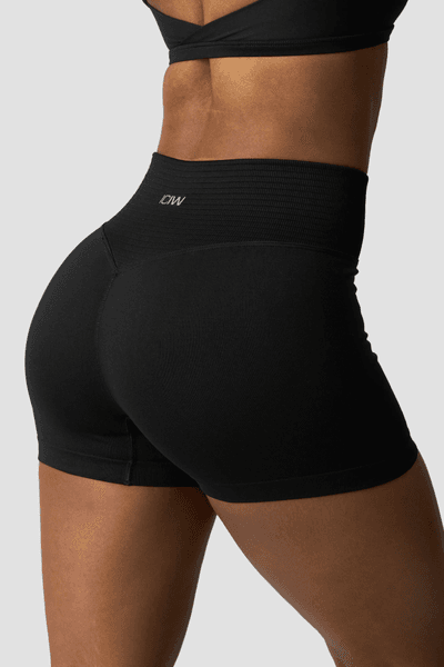 Bilde av Define Seamless V-Shape Shorts W